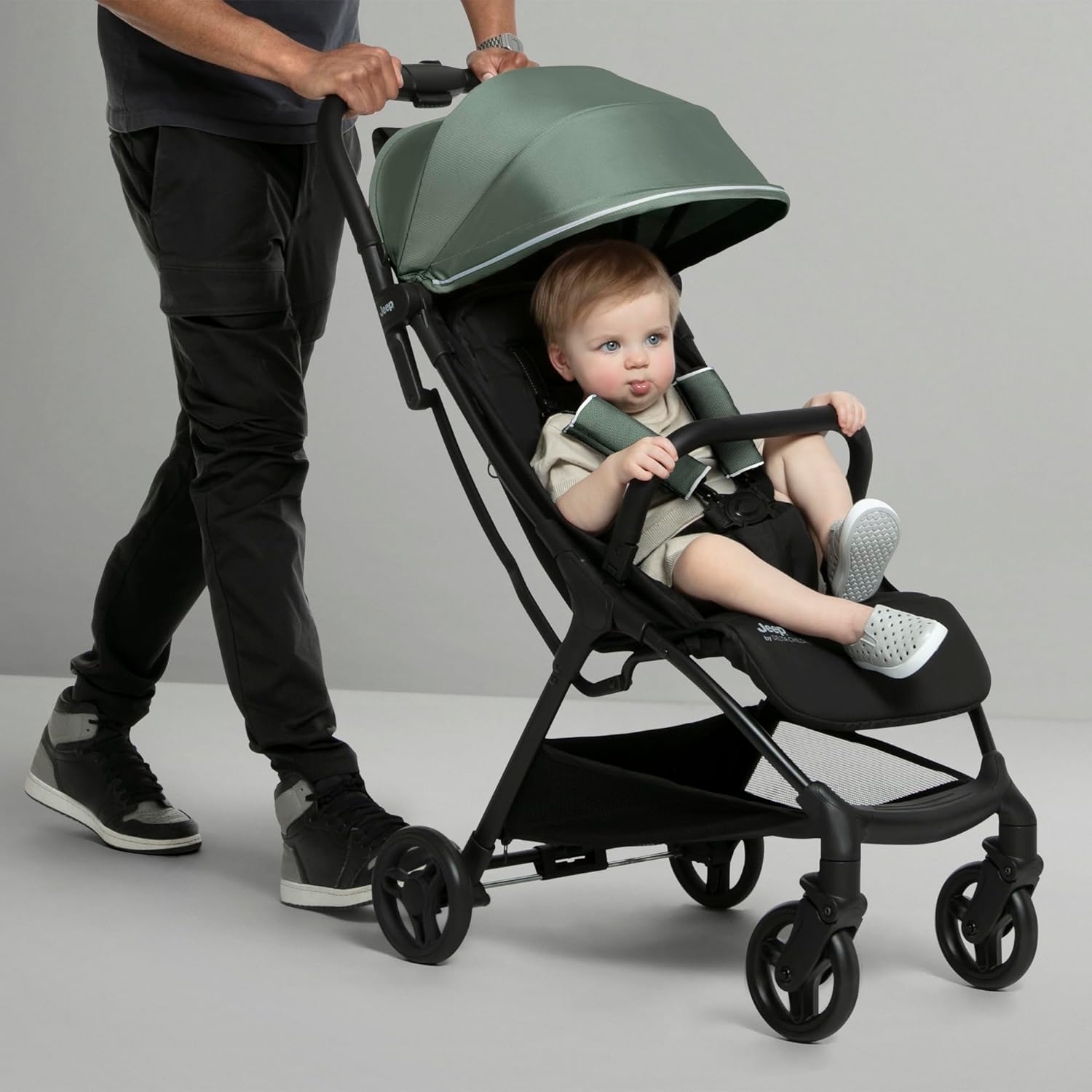 Jeep Altitude Compact Travel Stroller gallery 1
